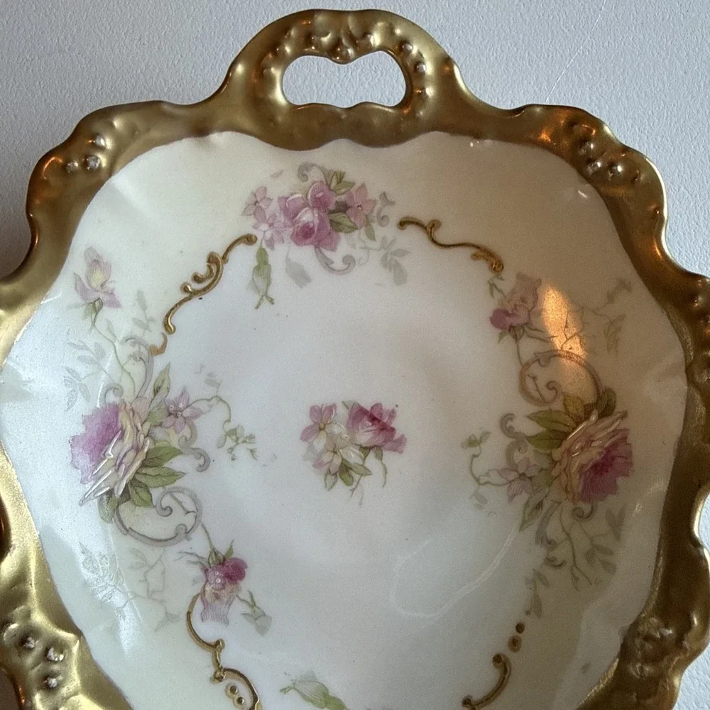 VTG Limoges France Hand Painted Roses Gold Trim Heart Leaf Shape 7